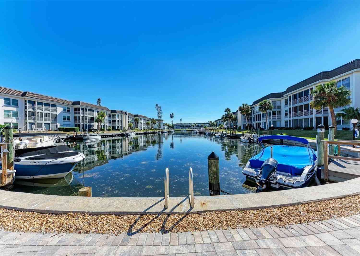 4370 Chatham Drive #104, LONGBOAT KEY, Florida image 31