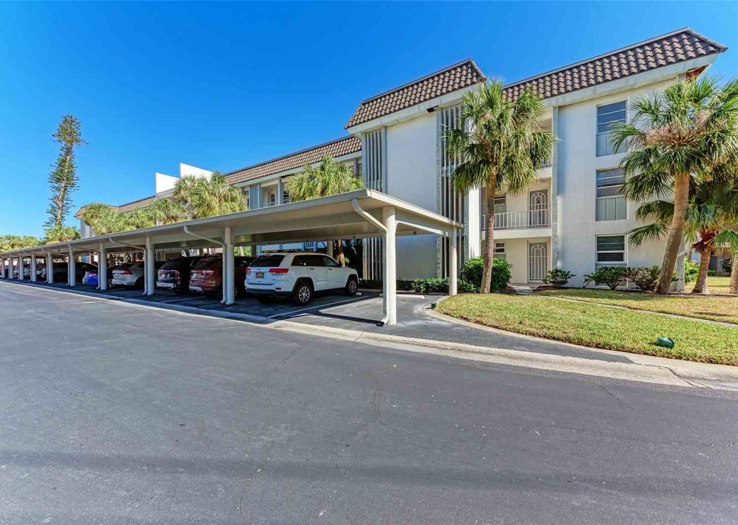 4370 Chatham Drive #104, LONGBOAT KEY, Florida image 43