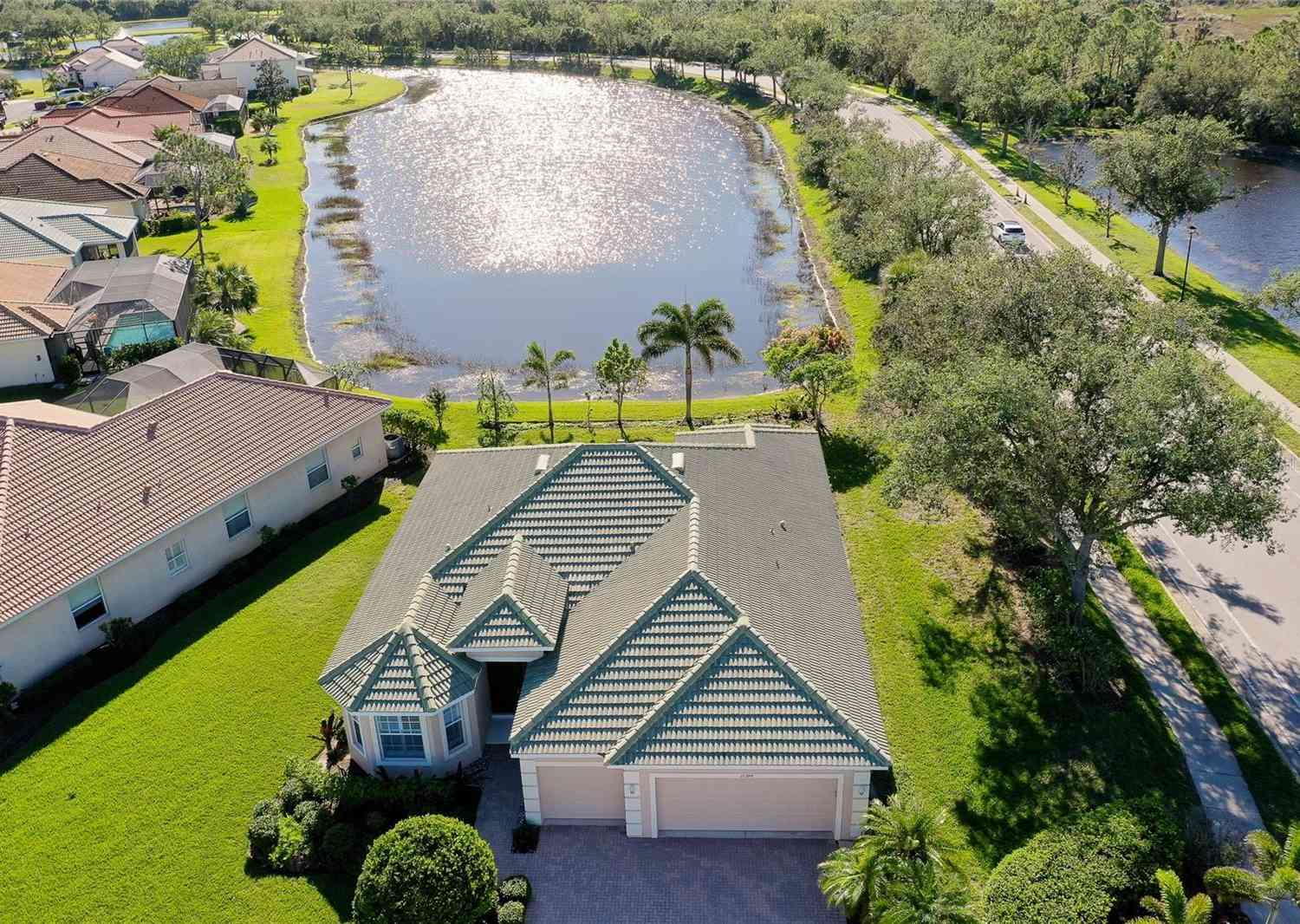 11394 Dancing River Drive, VENICE, Florida image 10