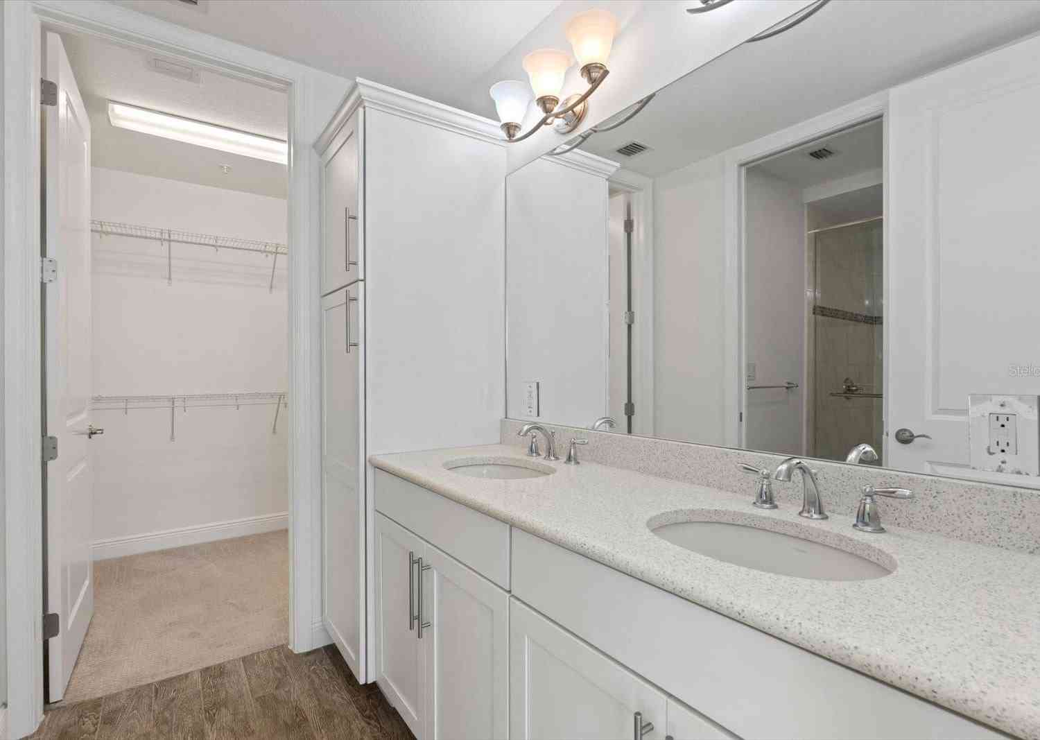 392 Aruba Circle #403, BRADENTON, Florida image 31