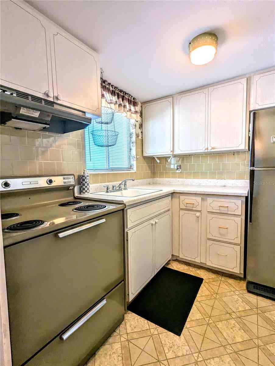 2228 Canal Drive #D26, BRADENTON, Florida image 5