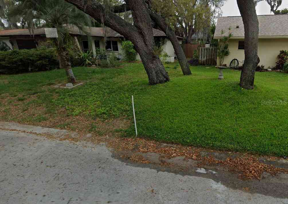 8910 Elm Leaf Court, PORT RICHEY, Florida image 4