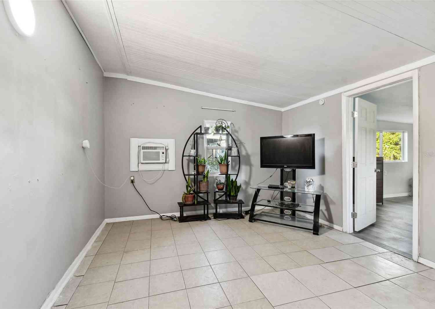 1019 Milner Drive, LAKELAND, Florida image 38