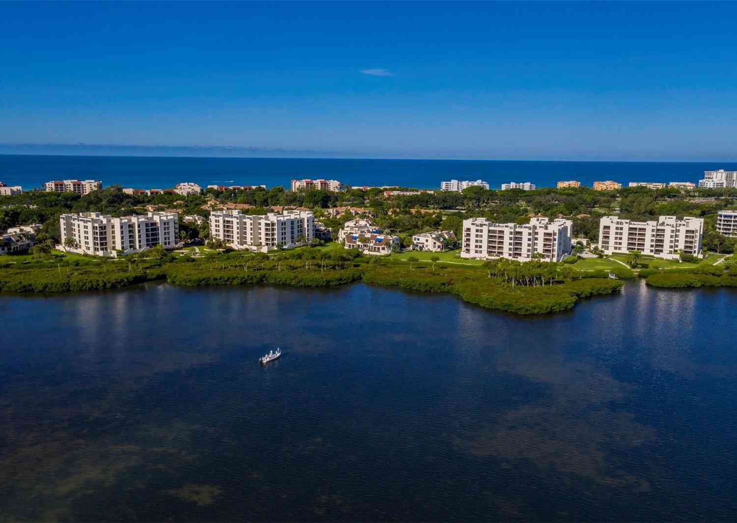 1932 Harbourside Drive #242, LONGBOAT KEY, Florida image 30