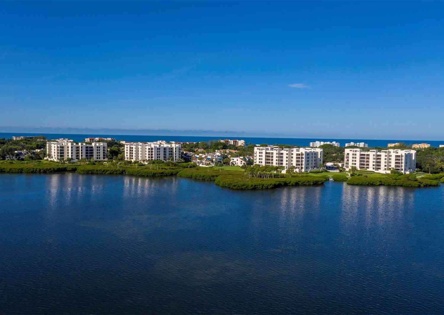 1932 Harbourside Drive #242, LONGBOAT KEY, Florida image 27