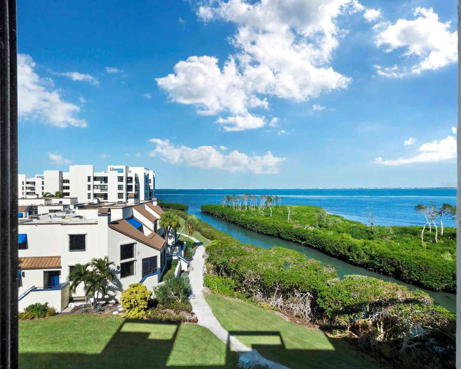 1932 Harbourside Drive #242, LONGBOAT KEY, Florida image 23