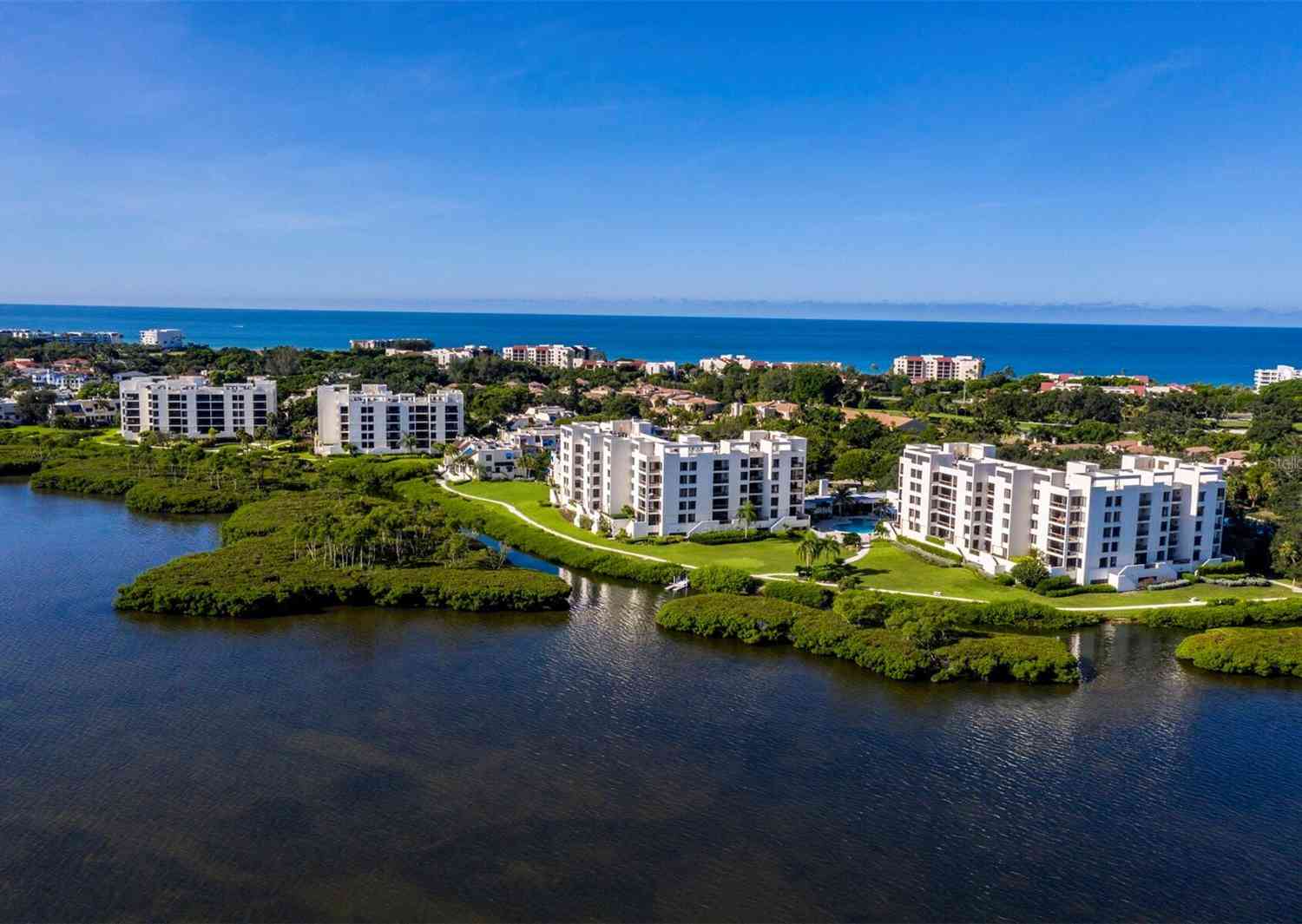 1932 Harbourside Drive #242, LONGBOAT KEY, Florida image 28