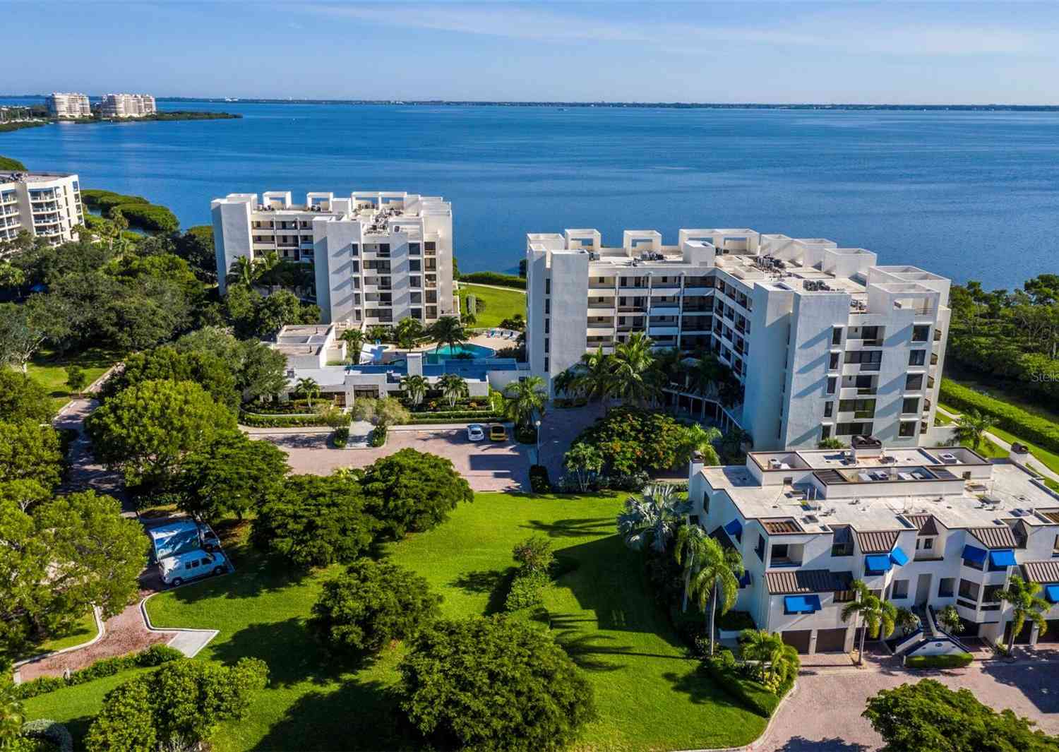 1932 Harbourside Drive #242, LONGBOAT KEY, Florida image 33