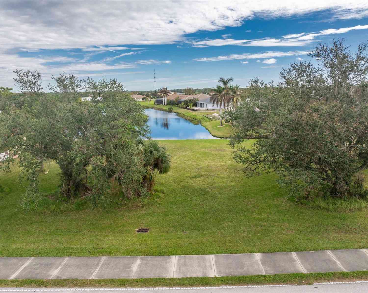 17196 Cape Horn Boulevard, PUNTA GORDA, Florida image 3