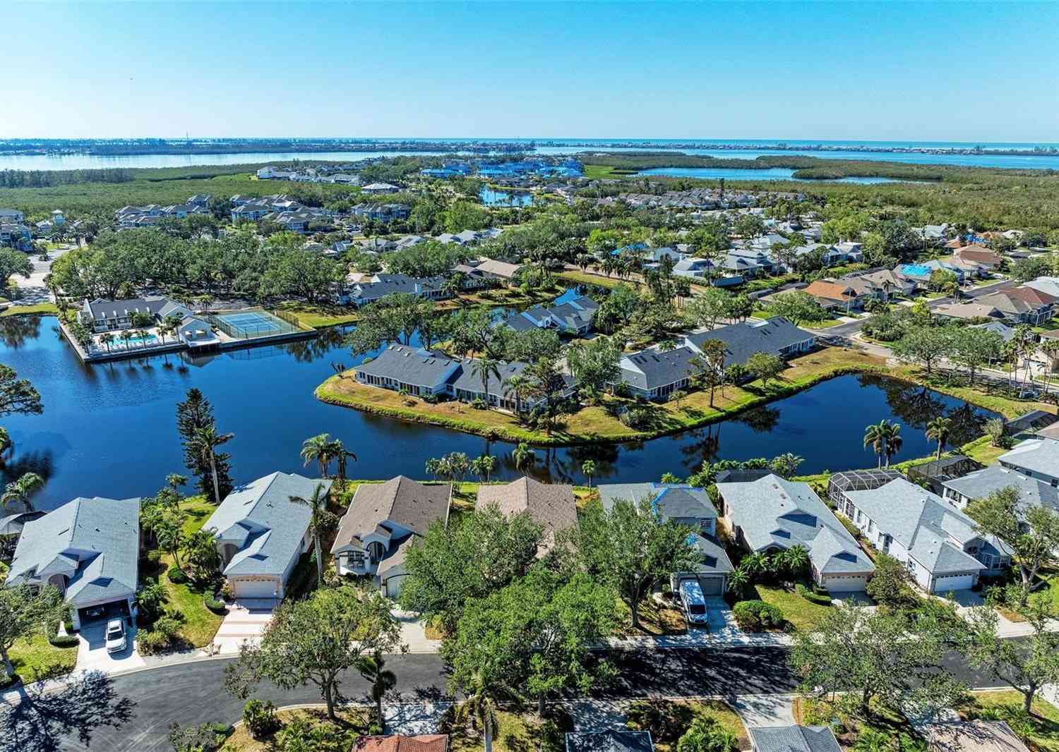 11120 Sanctuary Drive, BRADENTON, Florida image 4