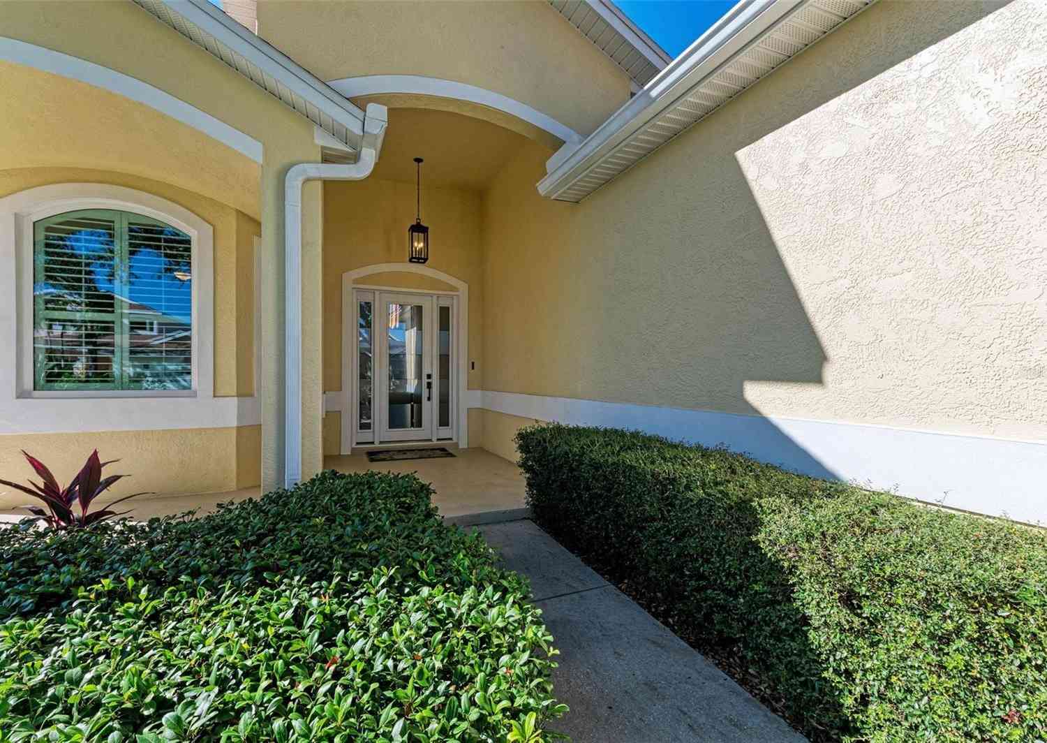 11120 Sanctuary Drive, BRADENTON, Florida image 3