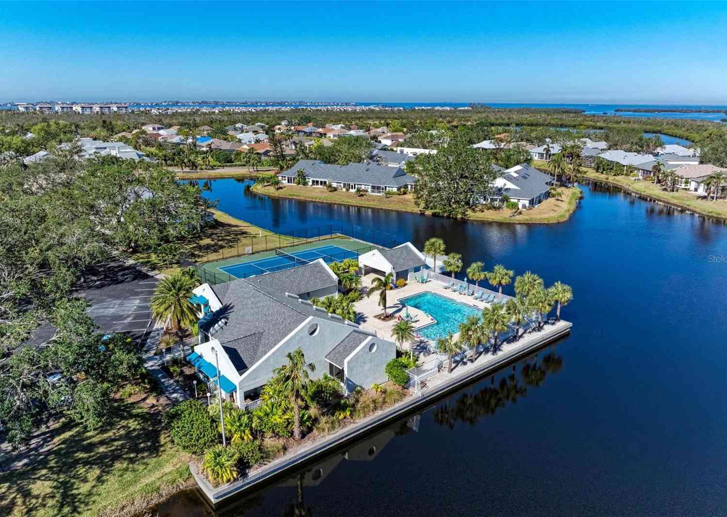 11120 Sanctuary Drive, BRADENTON, Florida image 46