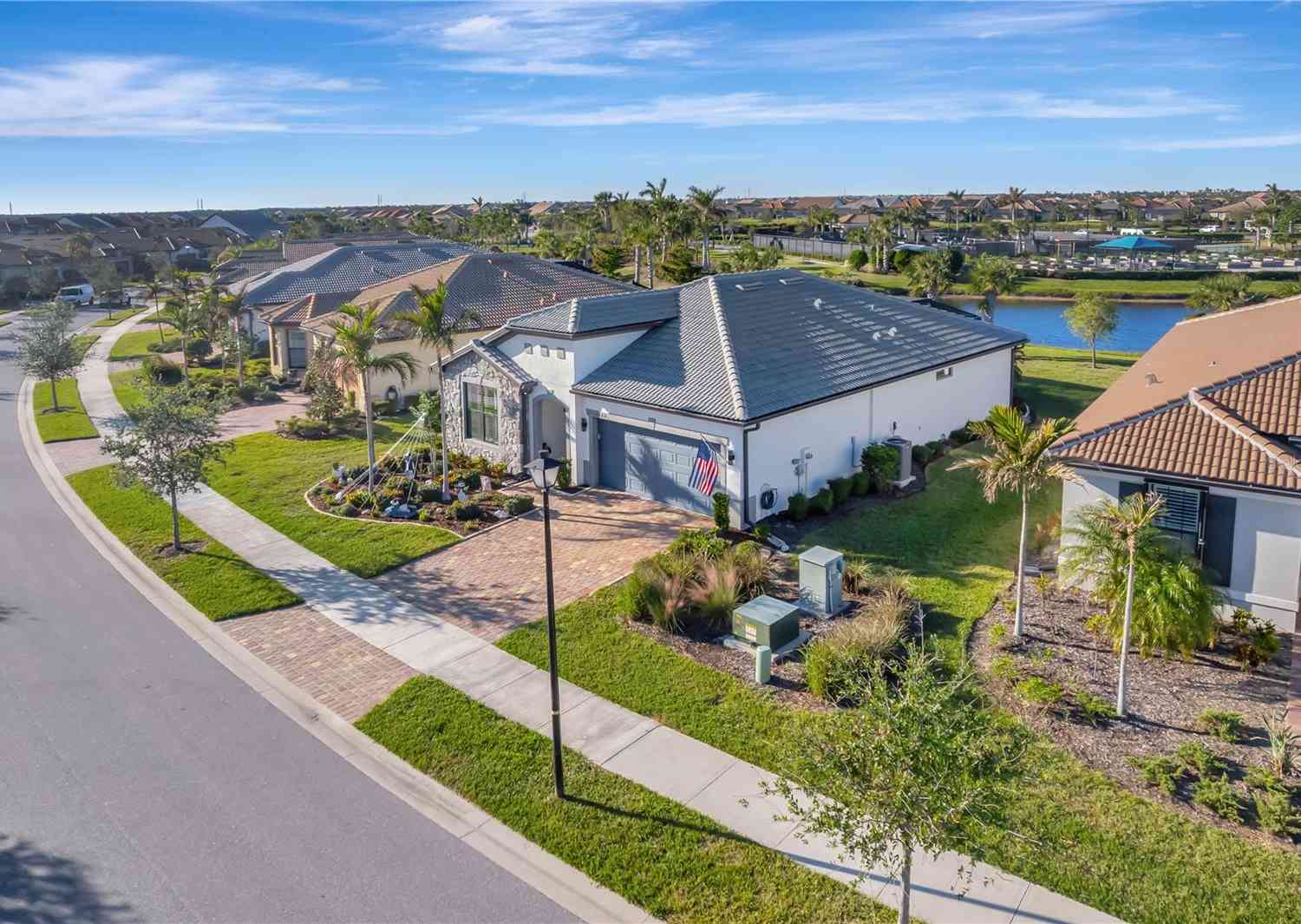 13005 Rinella Street, VENICE, Florida image 8