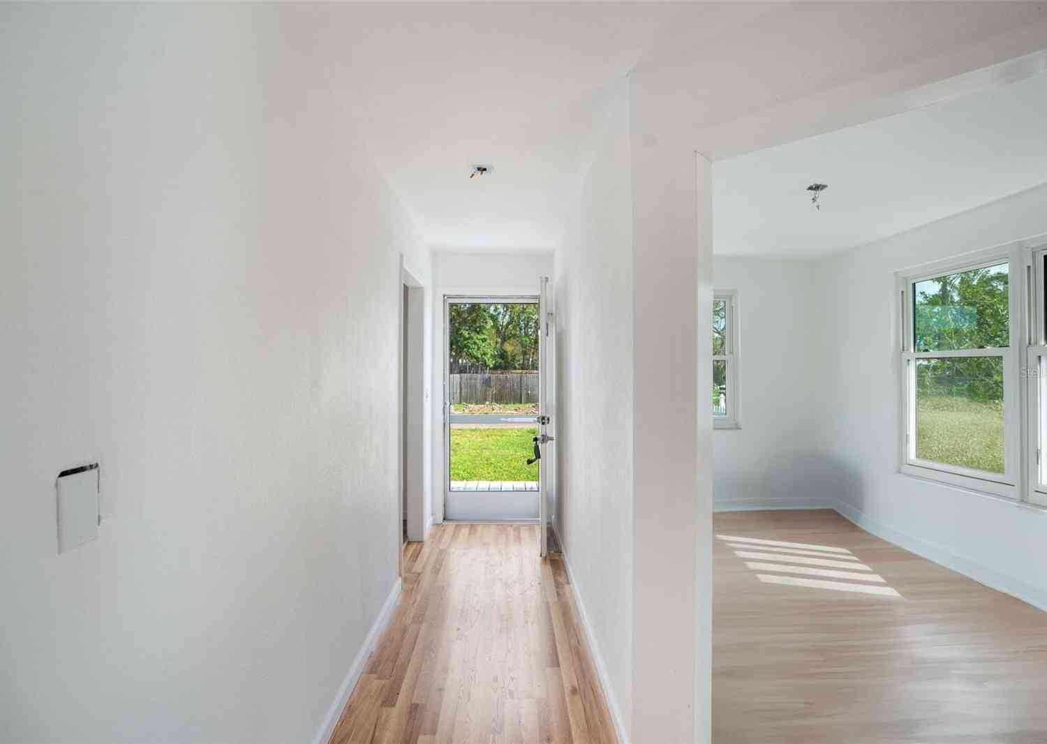 208 36th Street, BRADENTON, Florida image 5