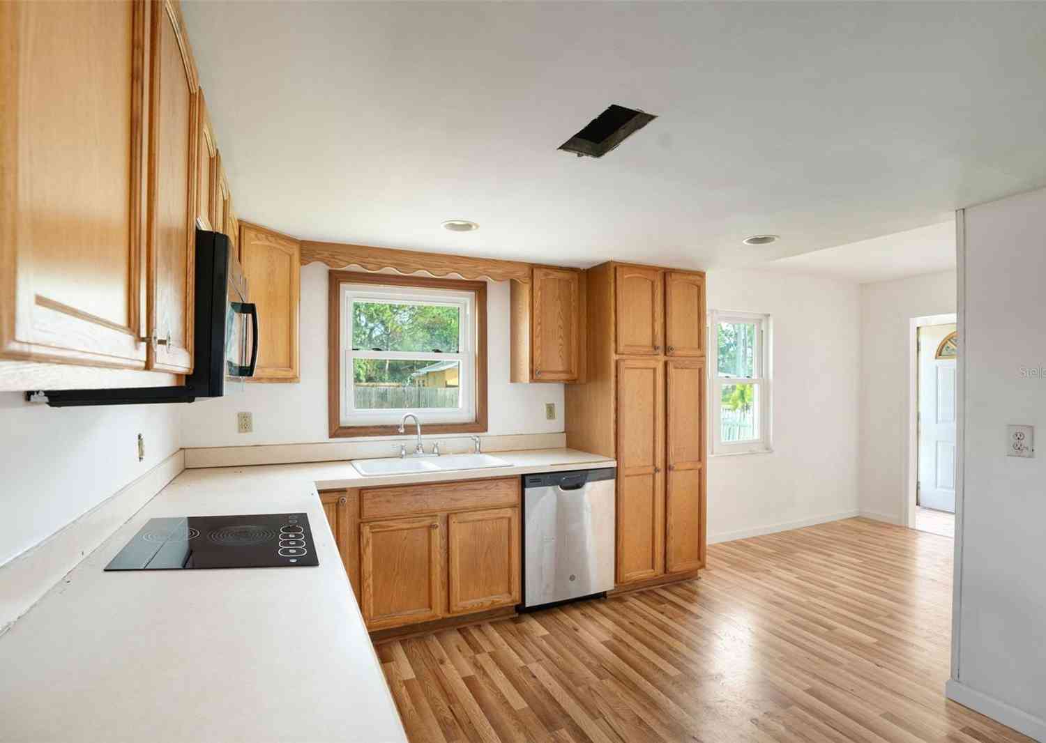 208 36th Street, BRADENTON, Florida image 9