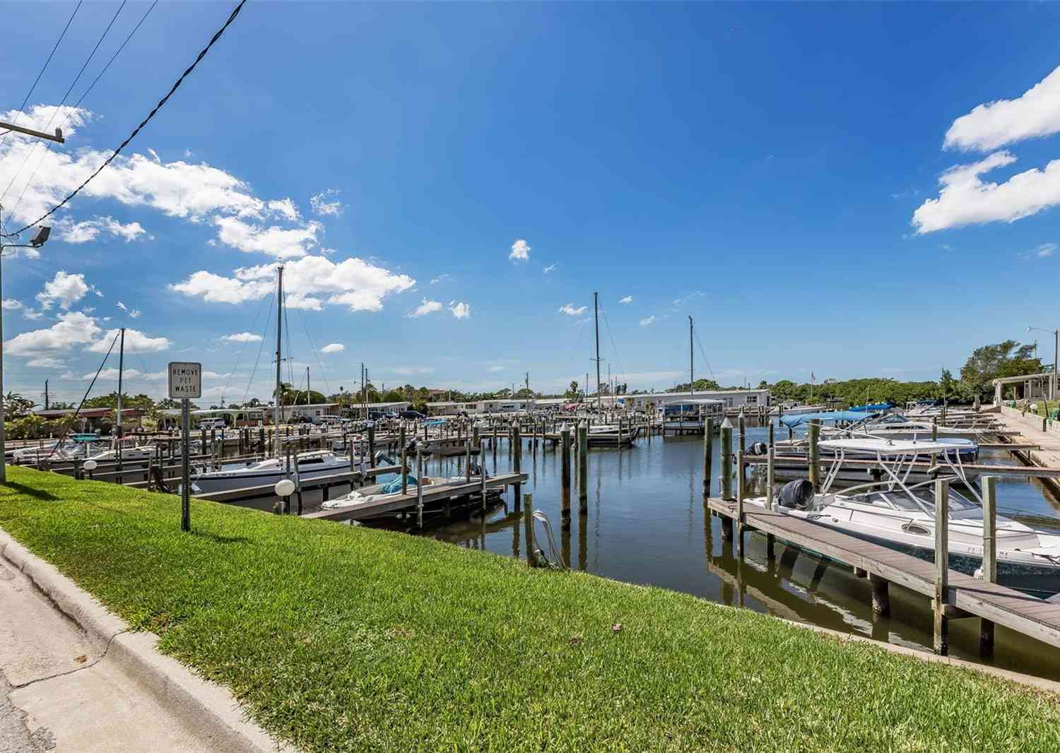 6625 Oregon Street, BRADENTON, Florida image 14