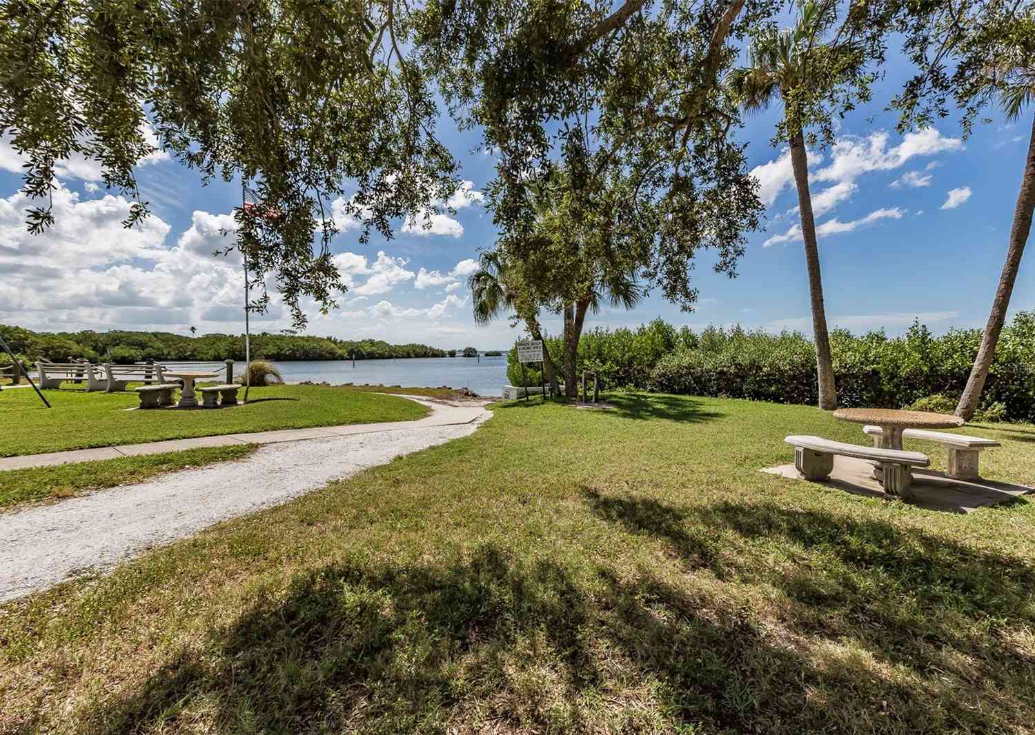 6625 Oregon Street, BRADENTON, Florida image 11
