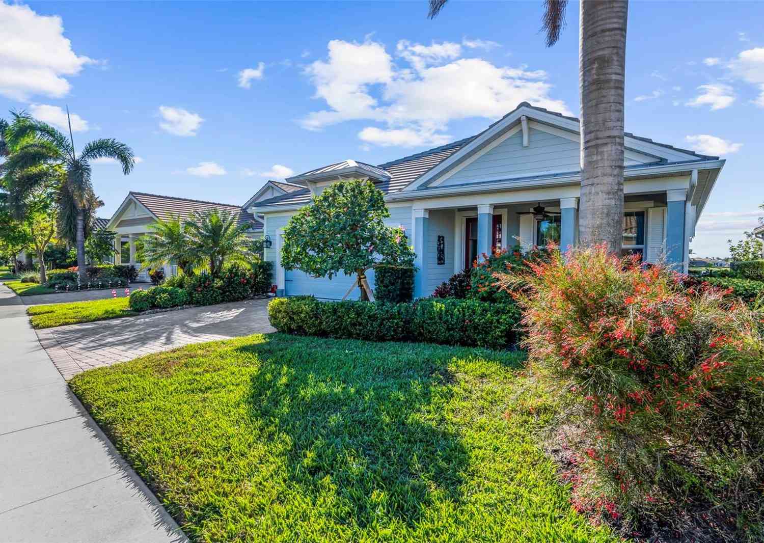 11564 Renaissance Boulevard, VENICE, Florida image 2