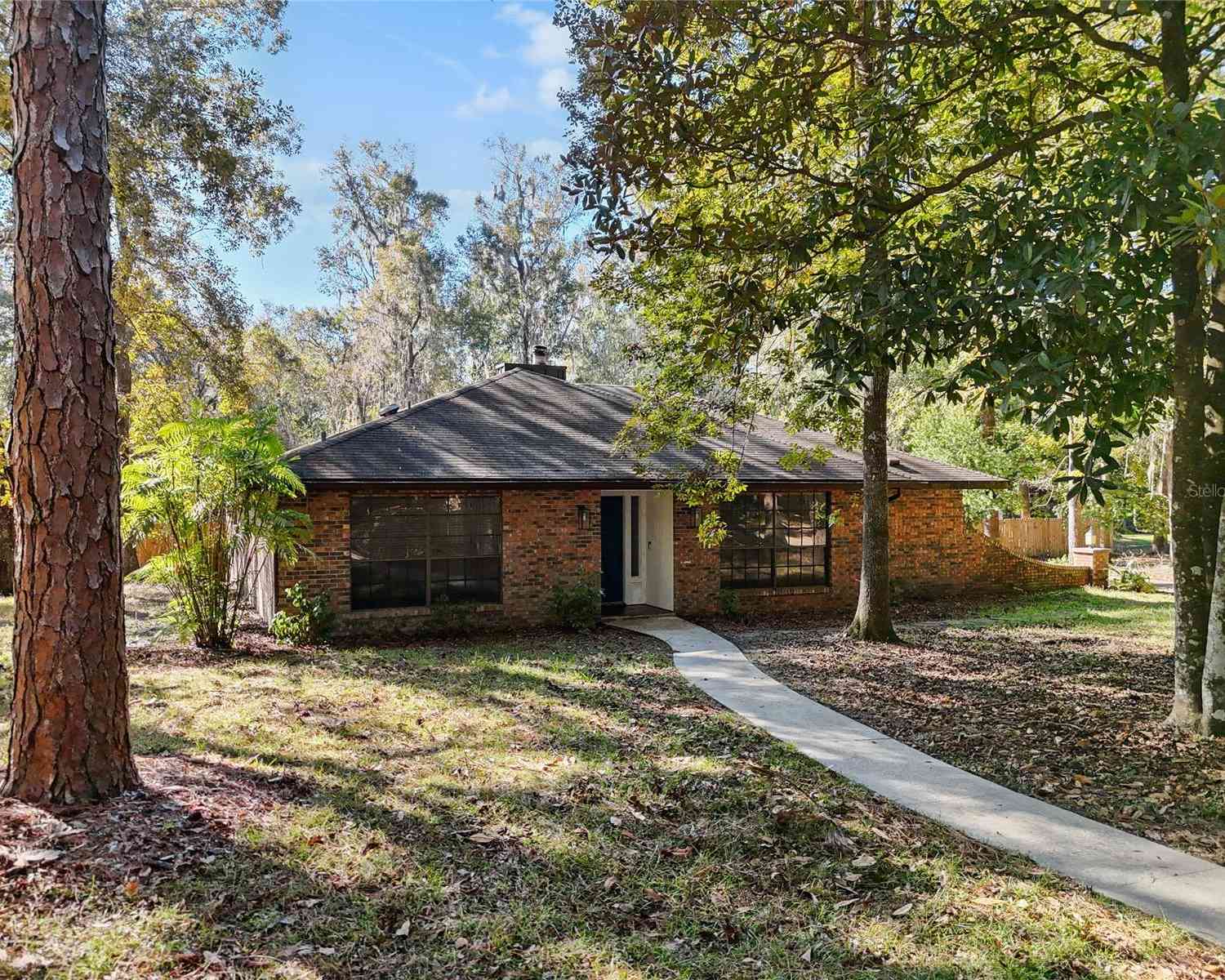 5922 NW 57th Way, GAINESVILLE, Florida image 2