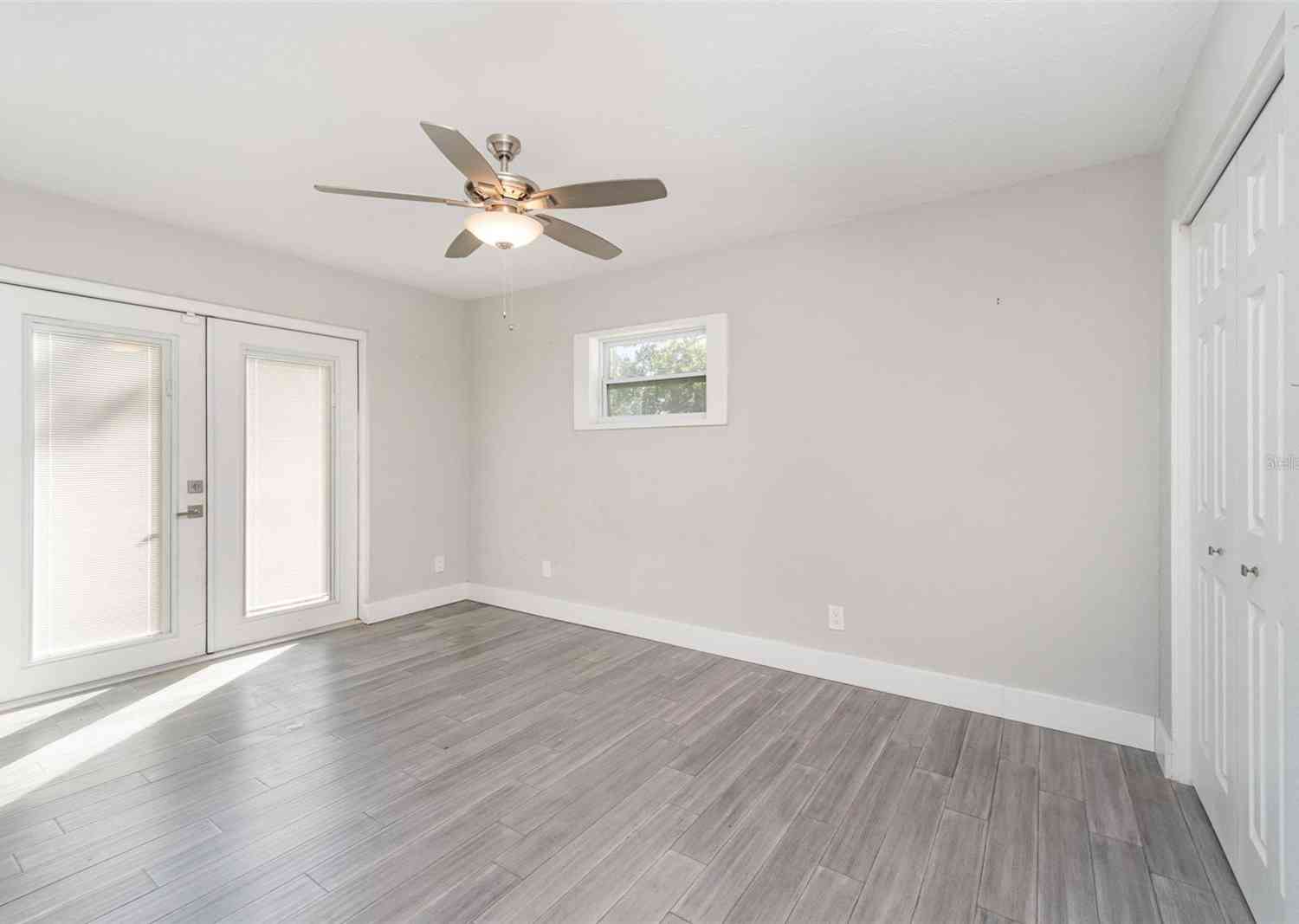 2746 Hibiscus Street, SARASOTA, Florida image 19