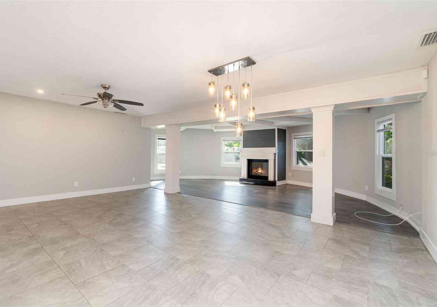 2746 Hibiscus Street, SARASOTA, Florida image 9