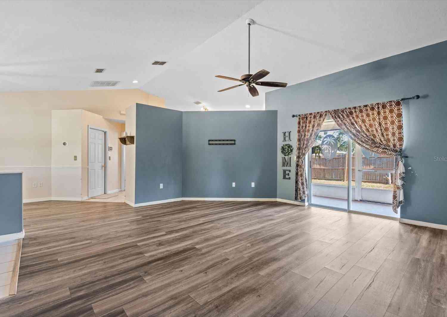 4905 22nd Court, BRADENTON, Florida image 3
