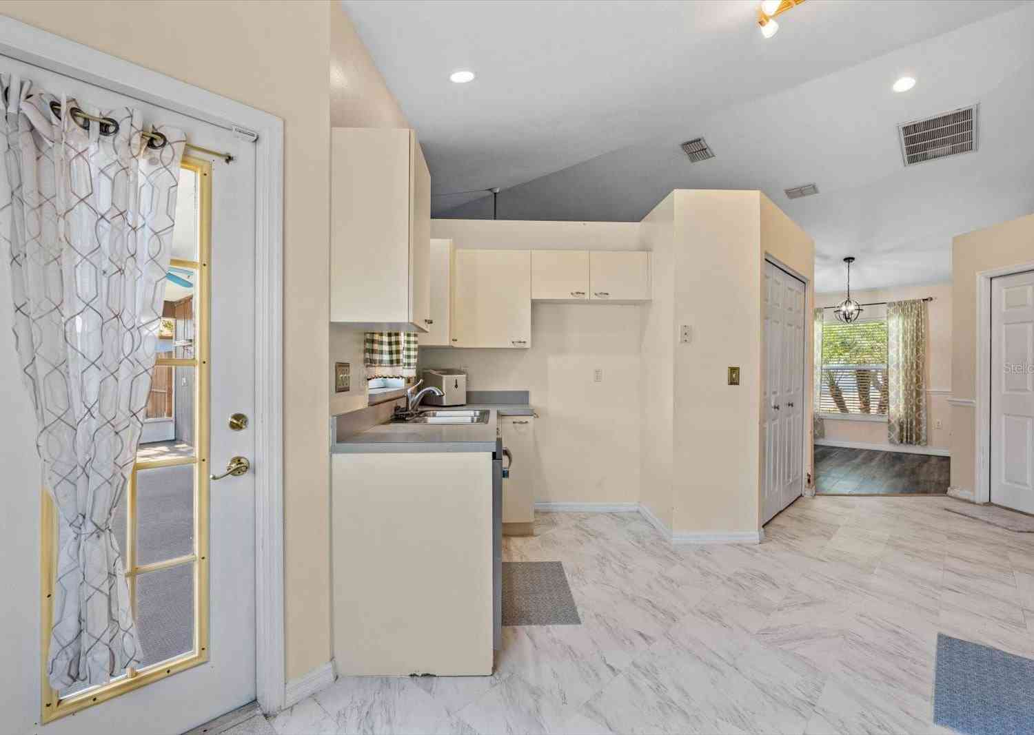 4905 22nd Court, BRADENTON, Florida image 9