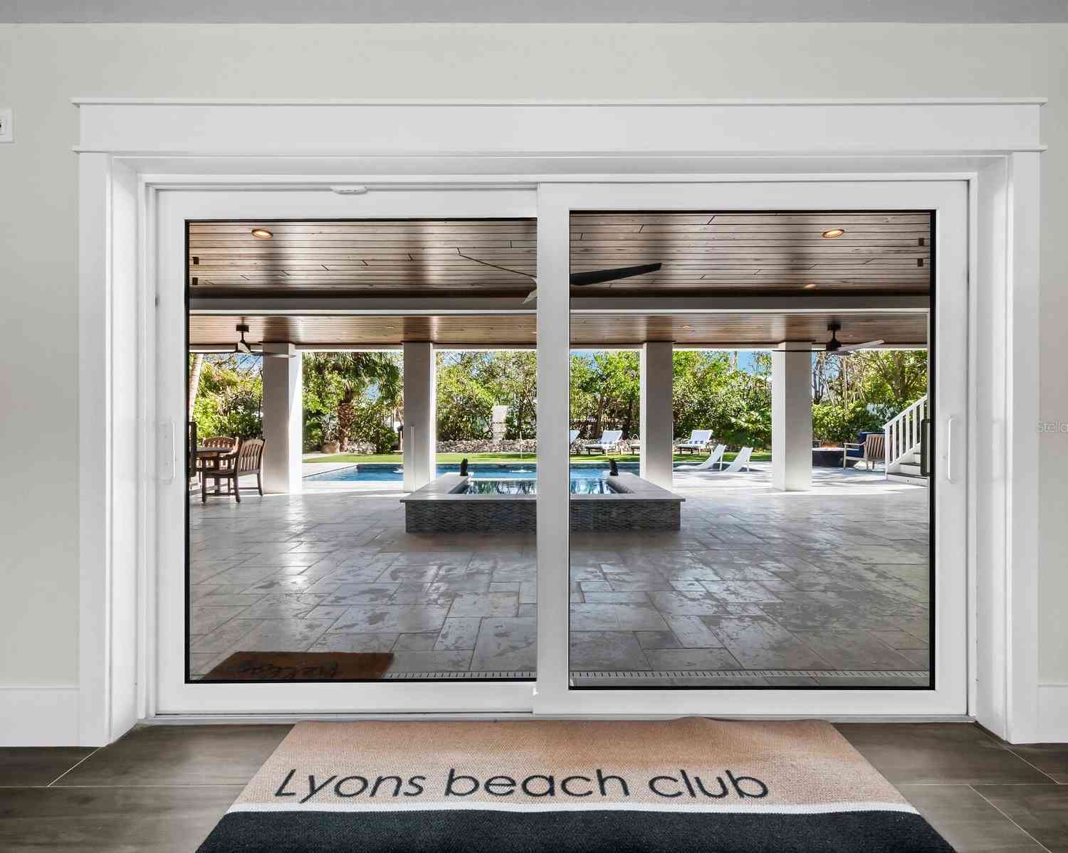 598 Lyons Lane, LONGBOAT KEY, Florida image 7