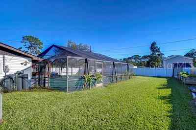 39142 Kendell Drive, ZEPHYRHILLS, Florida image 41