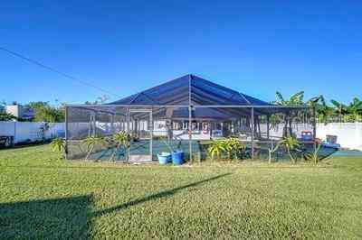 39142 Kendell Drive, ZEPHYRHILLS, Florida image 44