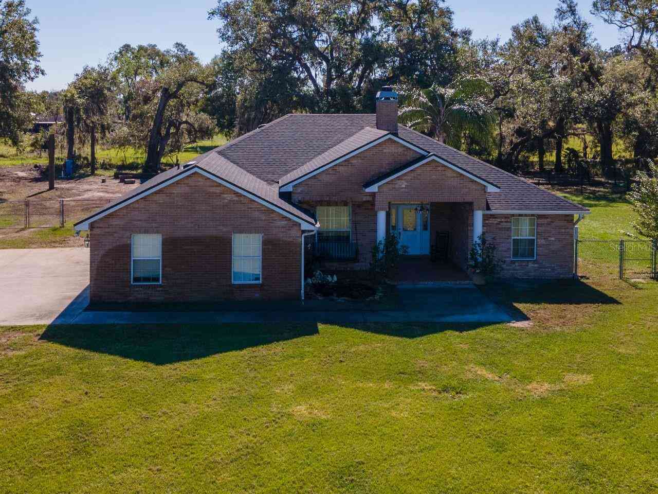 1827 Joe Mcintosh Road, PLANT CITY, Florida image 1