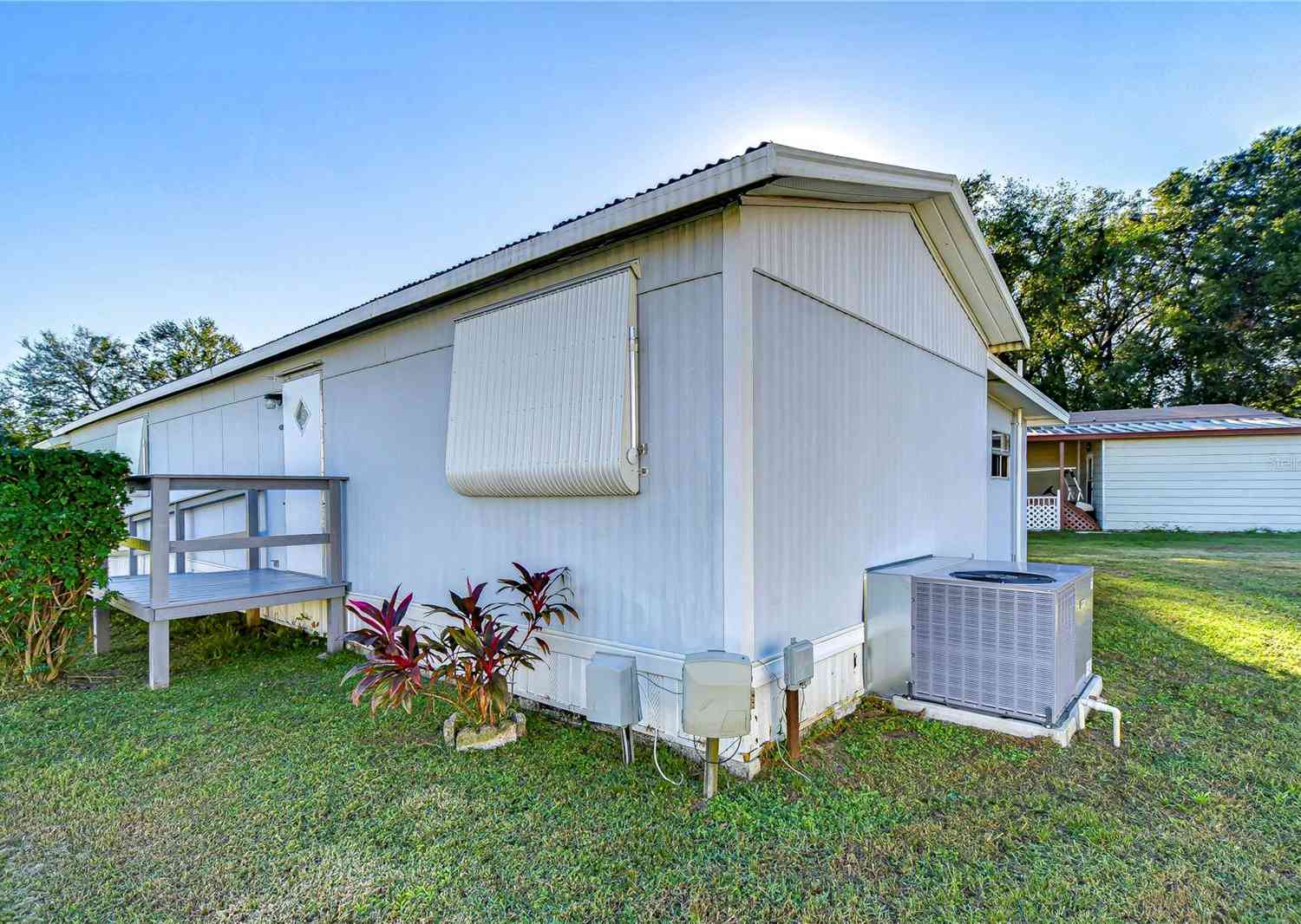 39401 Sycamore Lane, ZEPHYRHILLS, Florida image 45