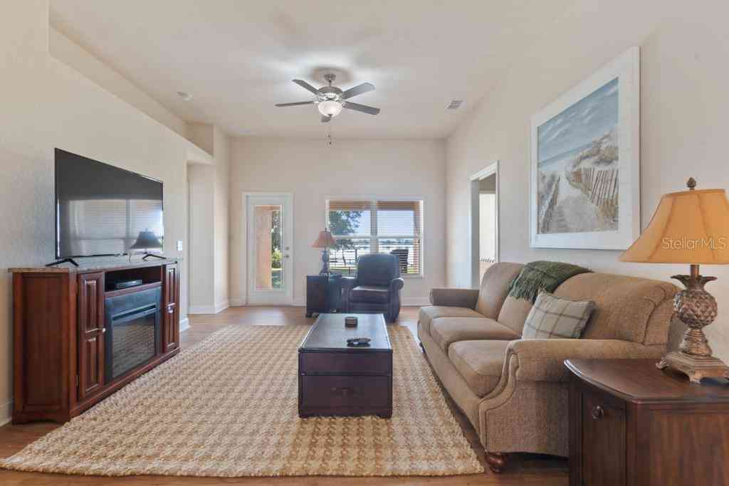 4027 Island Lakes Drive, WINTER HAVEN, Florida image 31