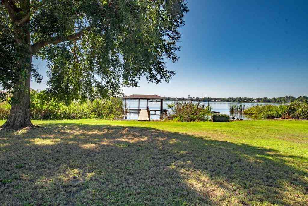 4027 Island Lakes Drive, WINTER HAVEN, Florida image 9