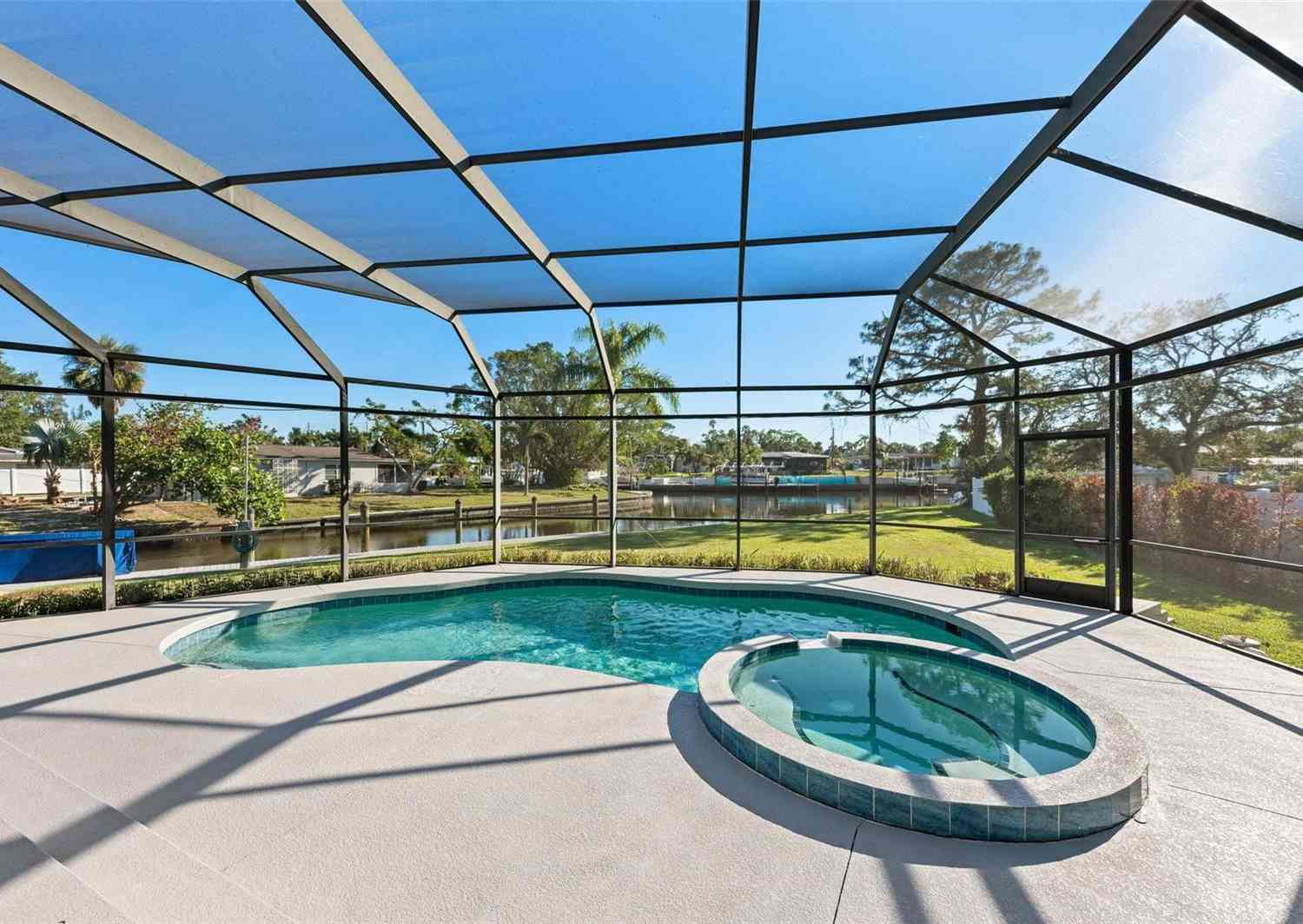 608 69th Avenue, BRADENTON, Florida image 3