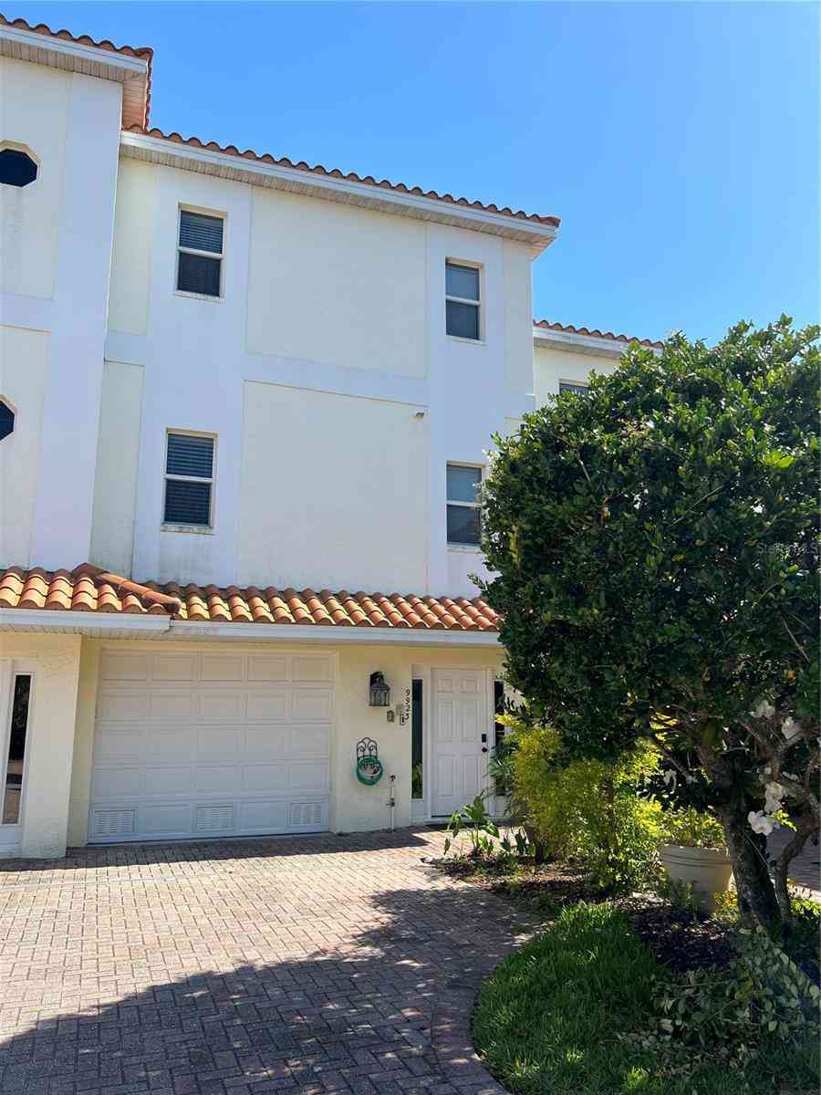 9923 Manatee Avenue #4, BRADENTON, Florida image 2