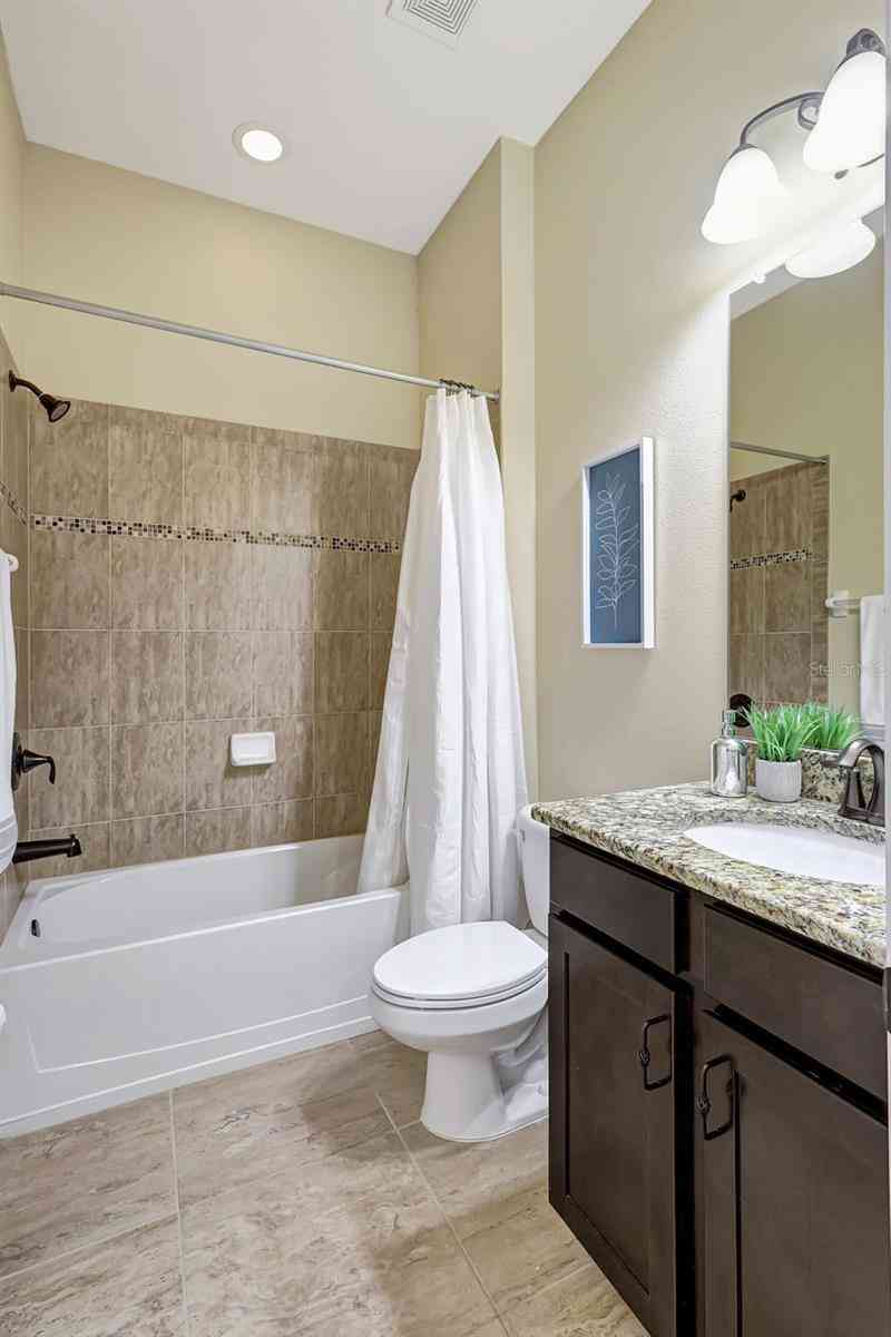 17113 1st Drive, BRADENTON, Florida image 37