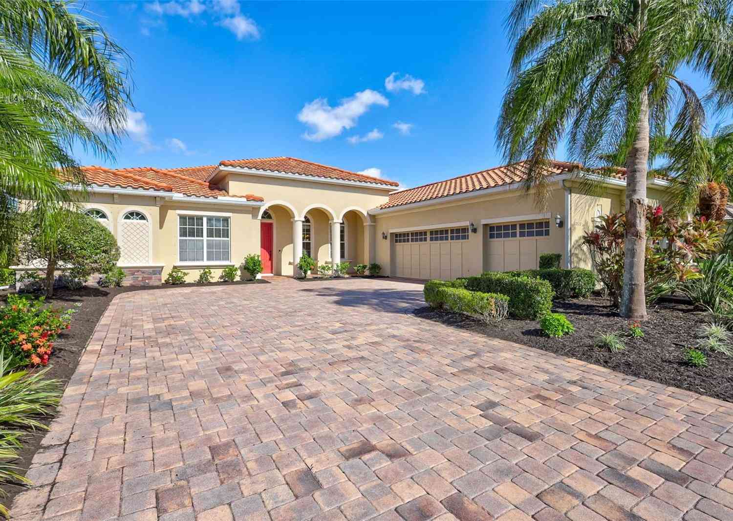 17113 1st Drive, BRADENTON, Florida image 4