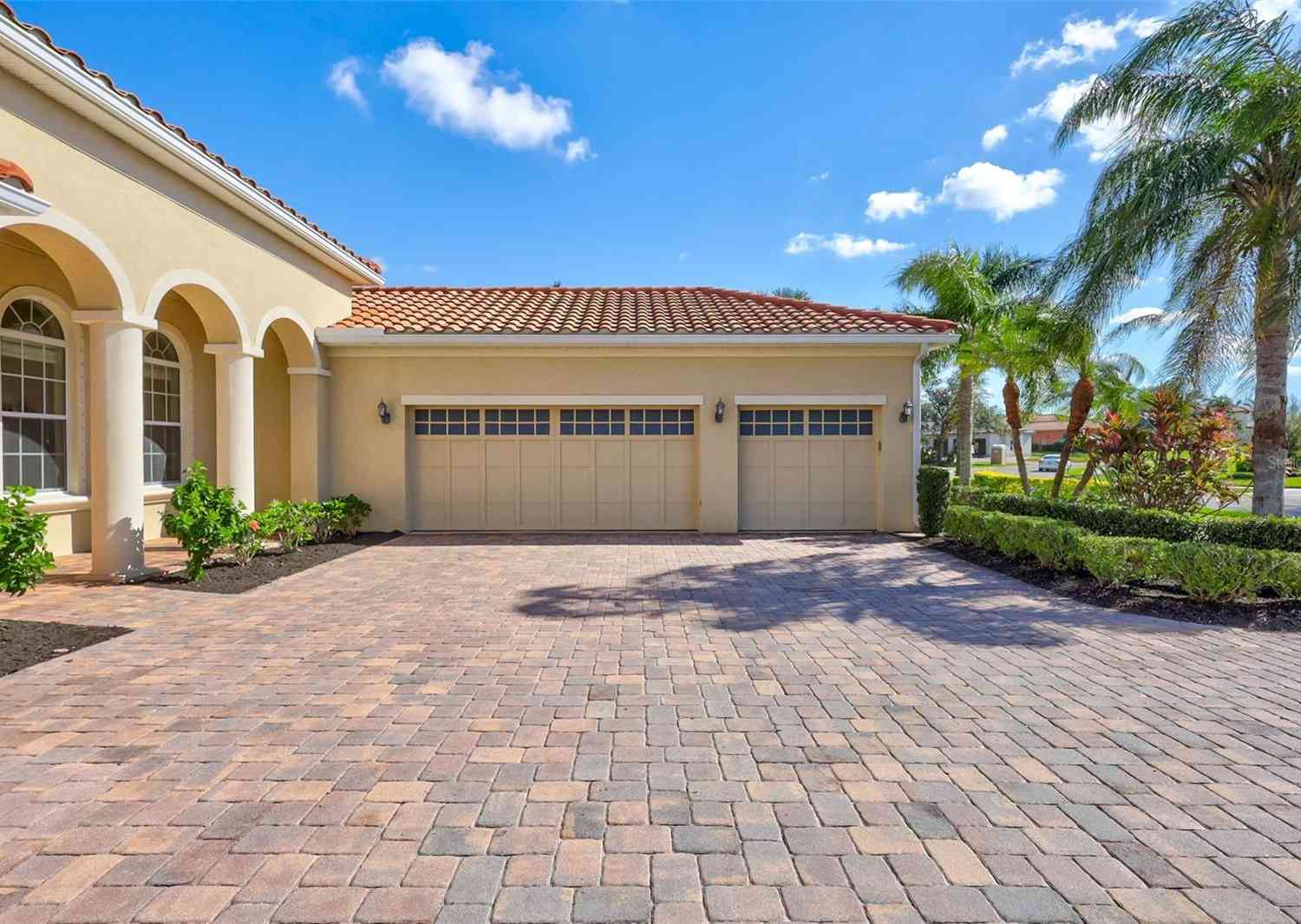 17113 1st Drive, BRADENTON, Florida image 5