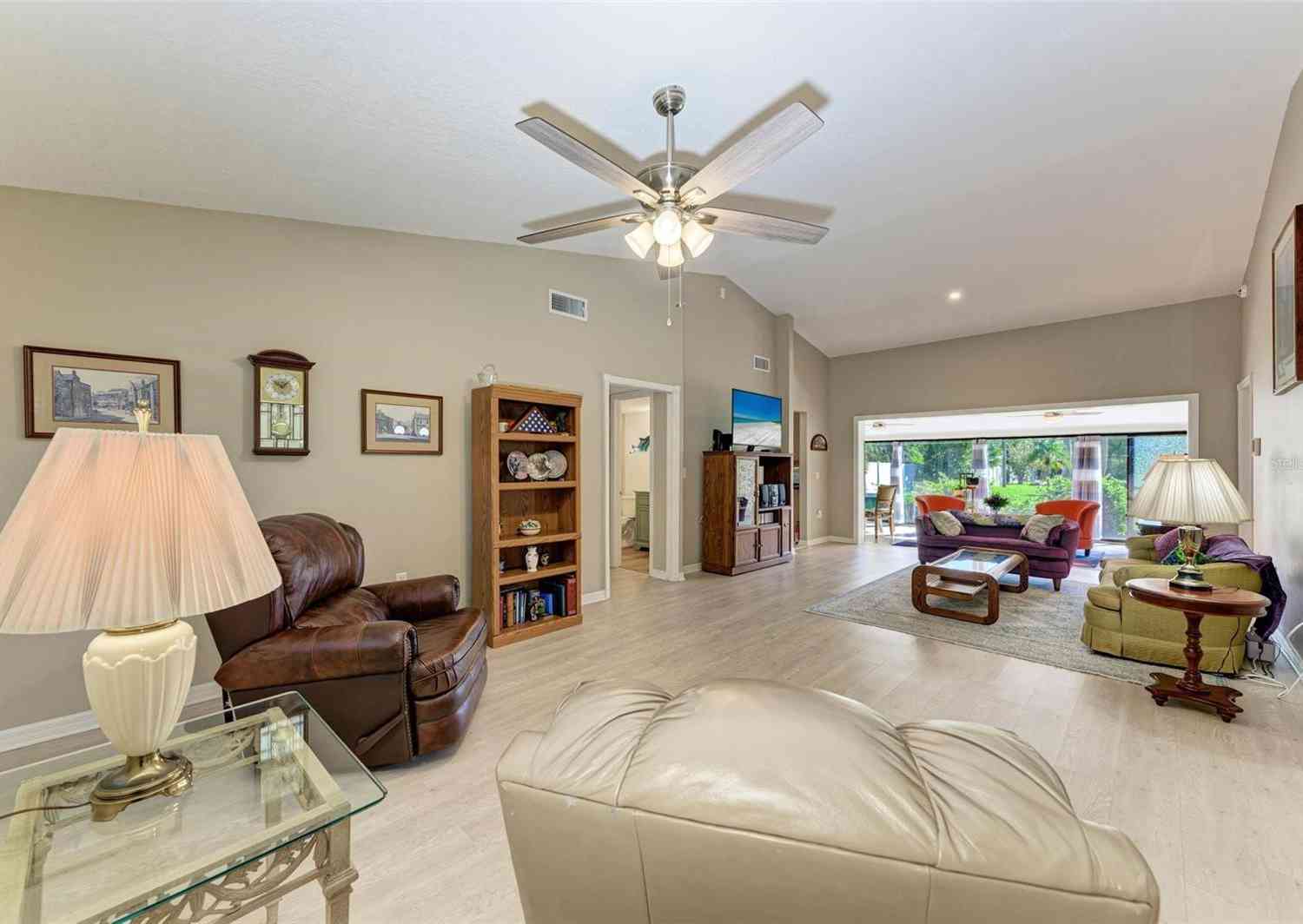 4644 Red Maple Road #1303, BRADENTON, Florida image 7