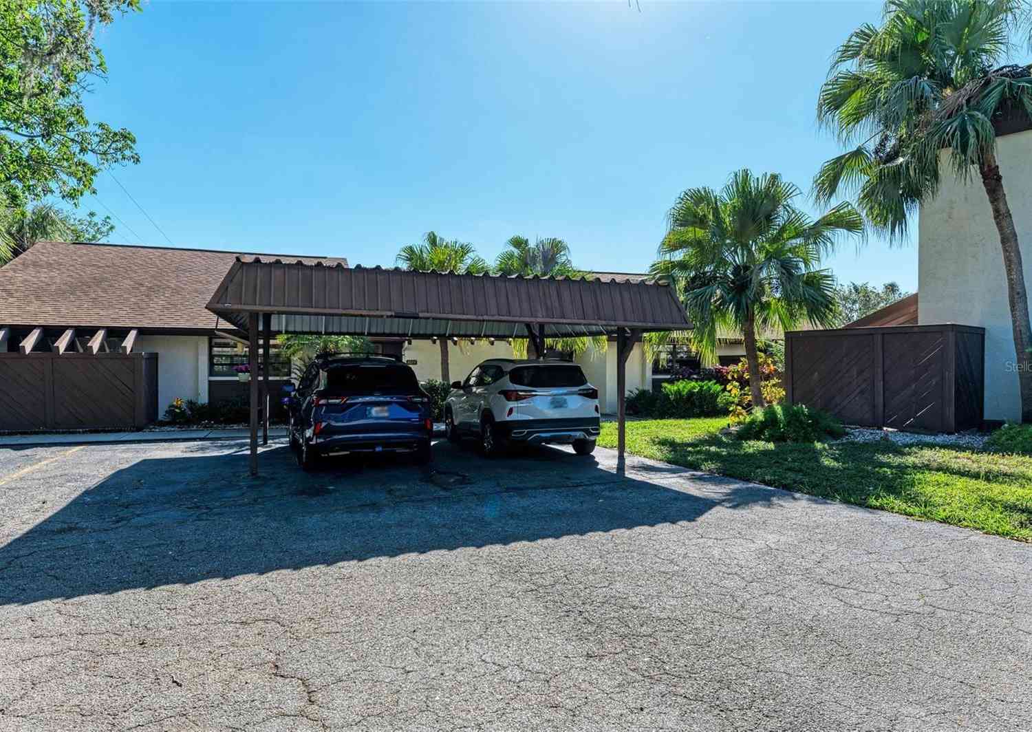4644 Red Maple Road #1303, BRADENTON, Florida image 2