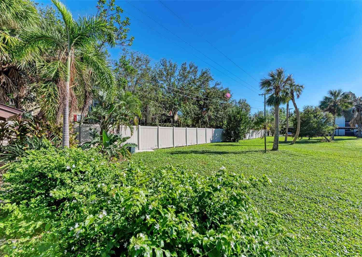 4644 Red Maple Road #1303, BRADENTON, Florida image 37