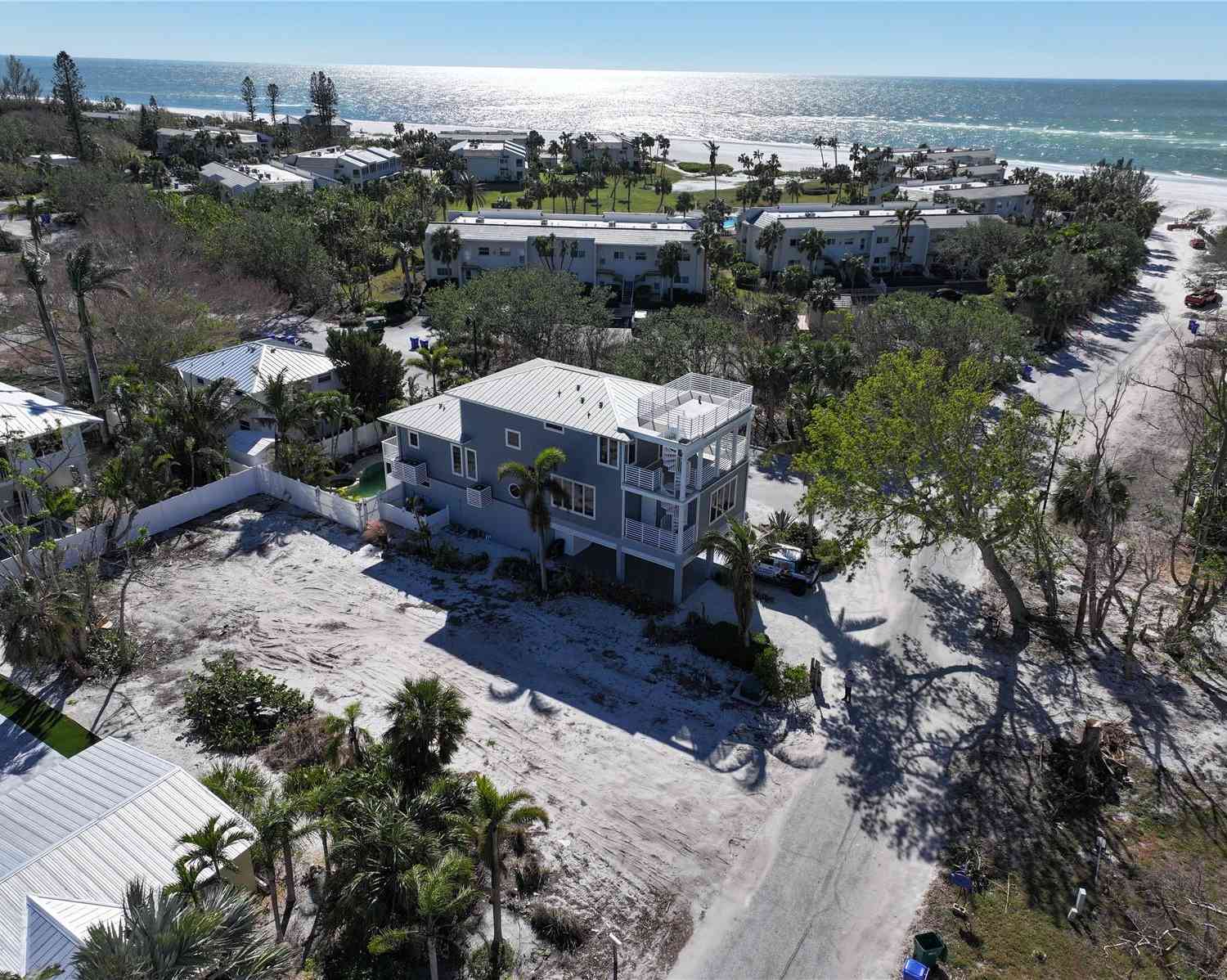 321 North Shore Road, LONGBOAT KEY, Florida image 1