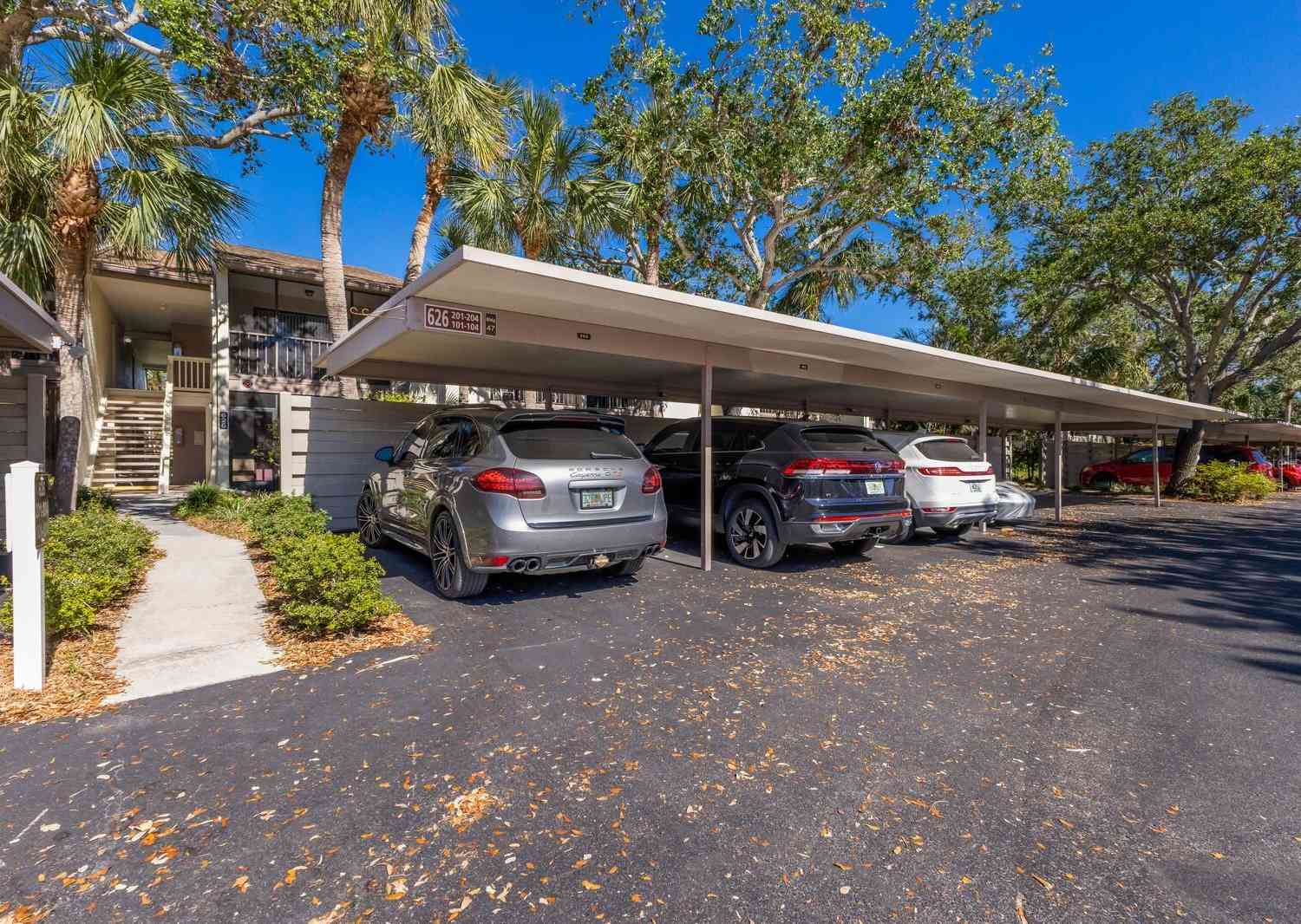 626 Bird Bay Drive #204, VENICE, Florida image 4