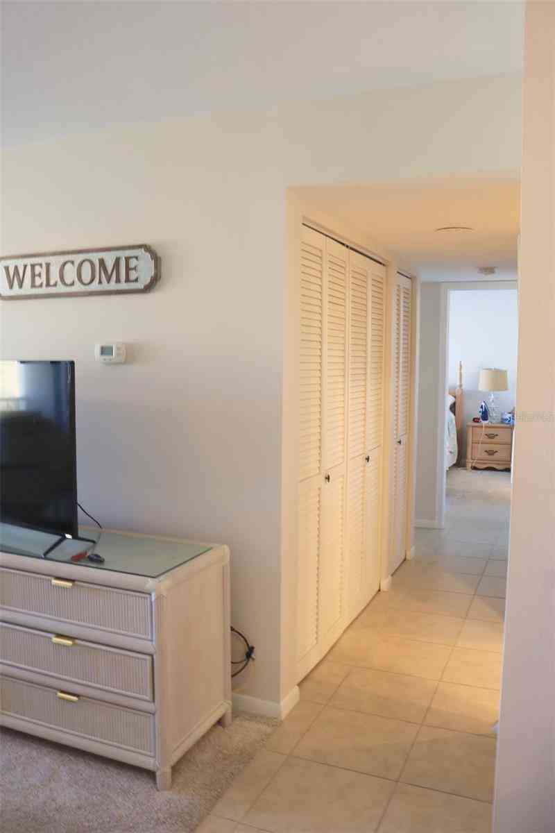 626 Bird Bay Drive #204, VENICE, Florida image 12