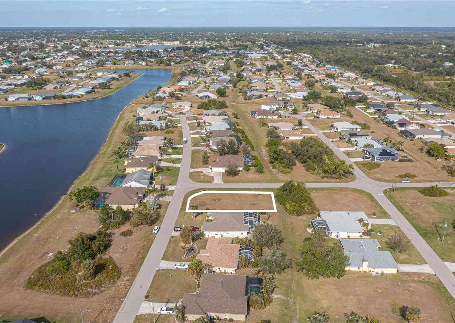 2354 Sofia Lane, PUNTA GORDA, Florida image 14