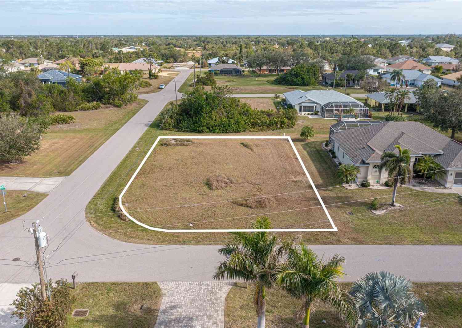 2354 Sofia Lane, PUNTA GORDA, Florida image 3