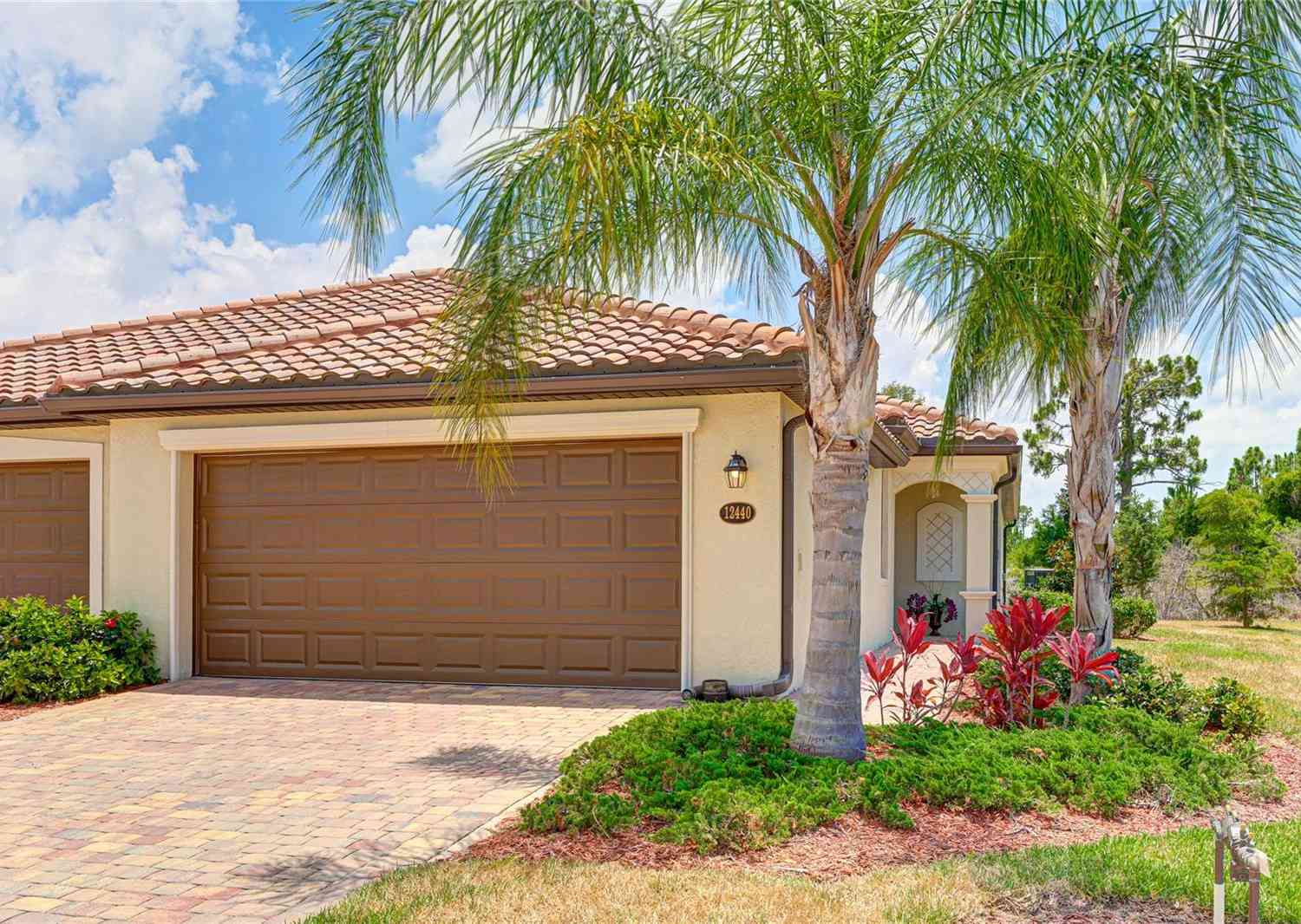 12440 Amica Loop, VENICE, Florida image 1