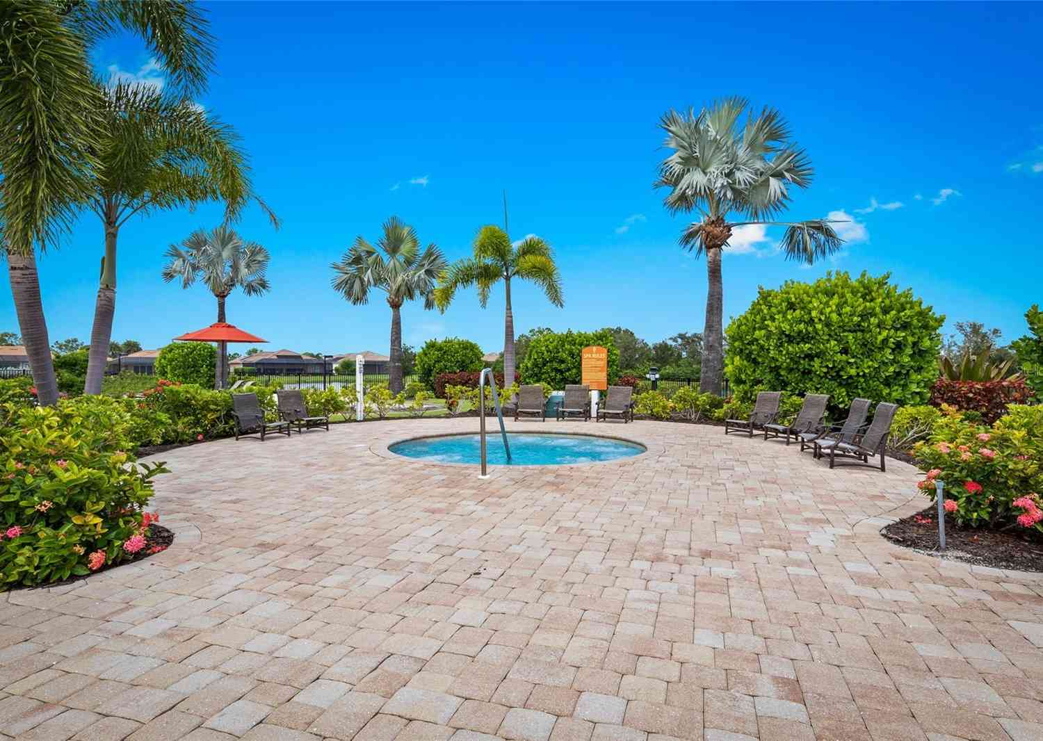 12440 Amica Loop, VENICE, Florida image 31