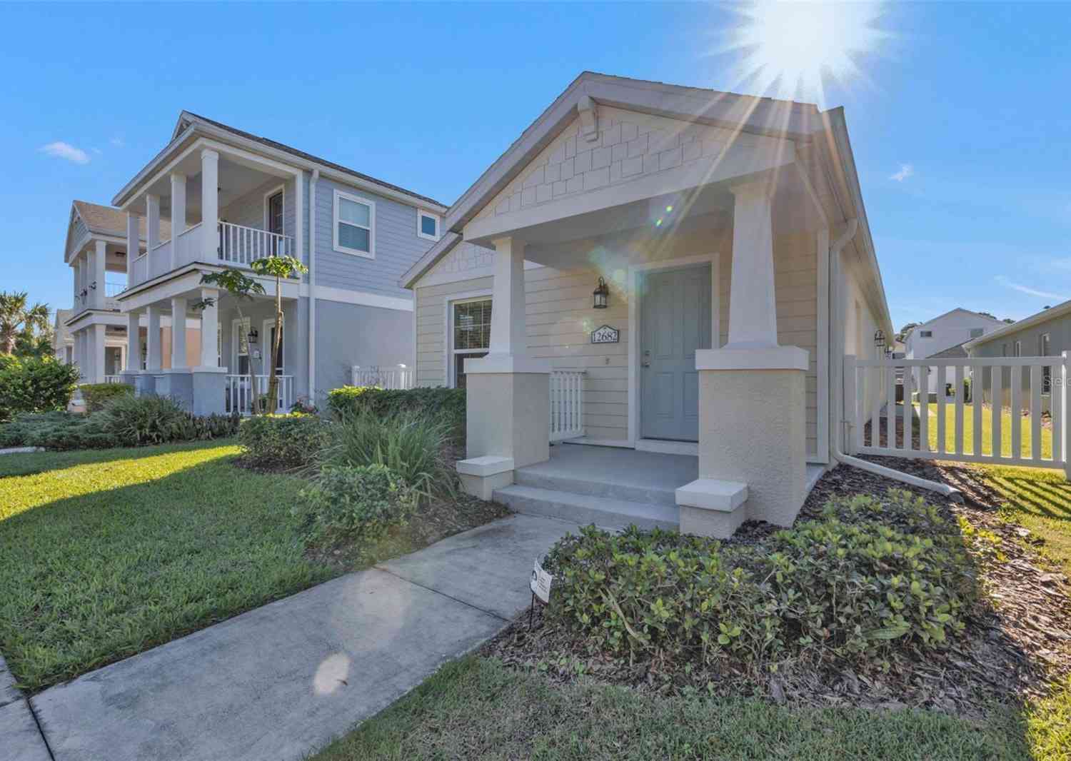 12682 Shimmering Oak Circle, VENICE, Florida image 3